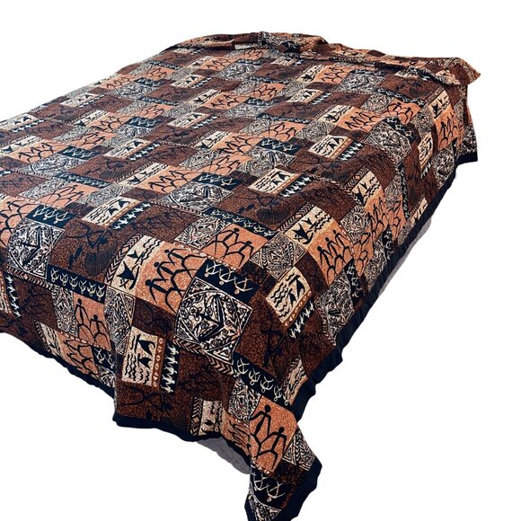 Kiipohaku Petroglyphs Coverlet And Sham Set Hawaiian Tiki - Picture 7 of 10